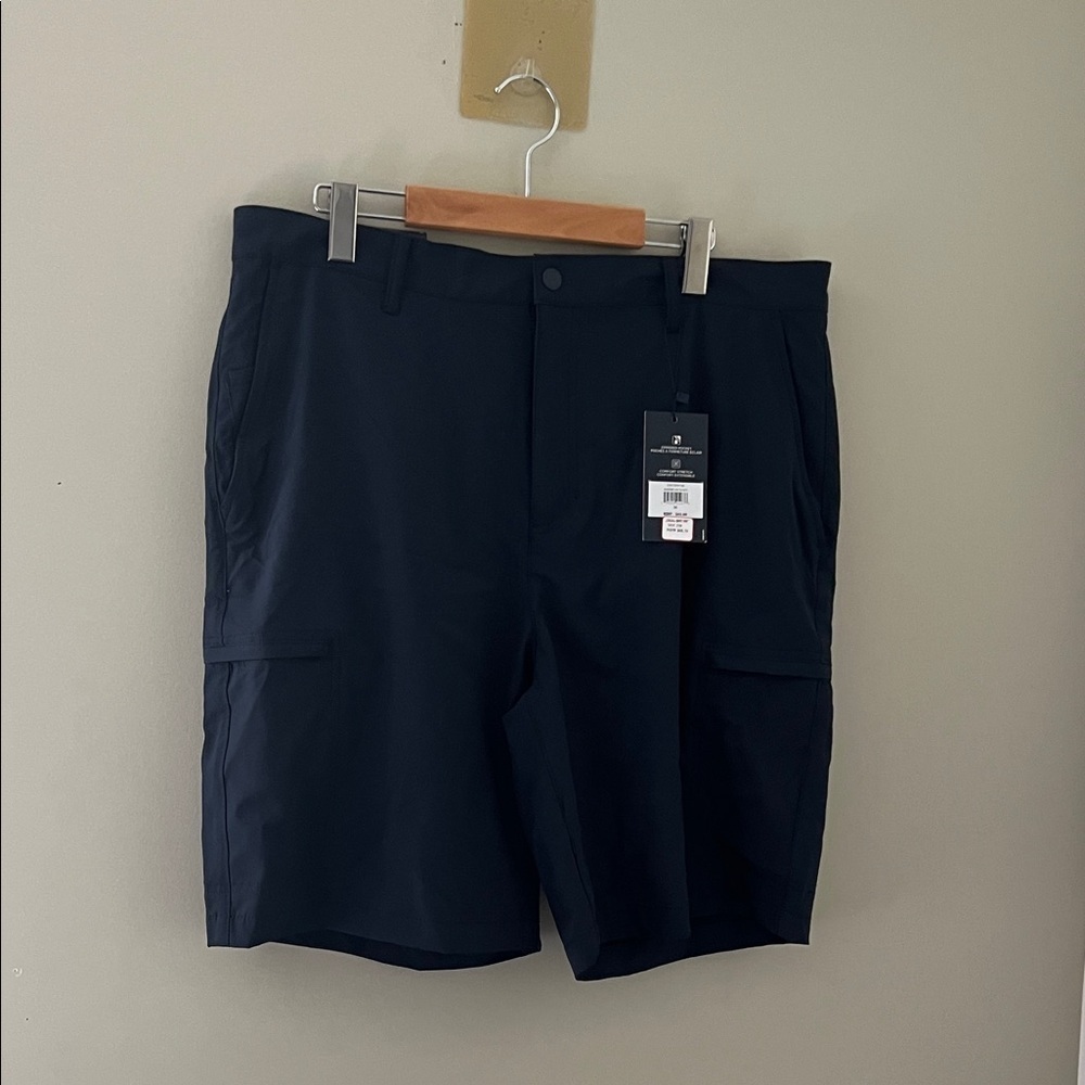 Chaps Mens Navy Cargo Golf Shorts Size 36 Comfort Stretch NWT